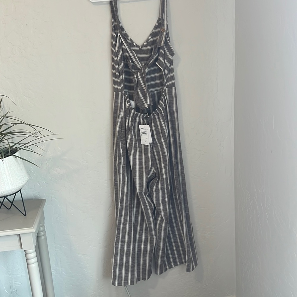 Jumper with pockets
